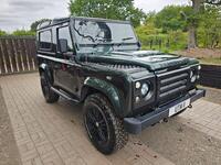 LAND ROVER DEFENDER 90